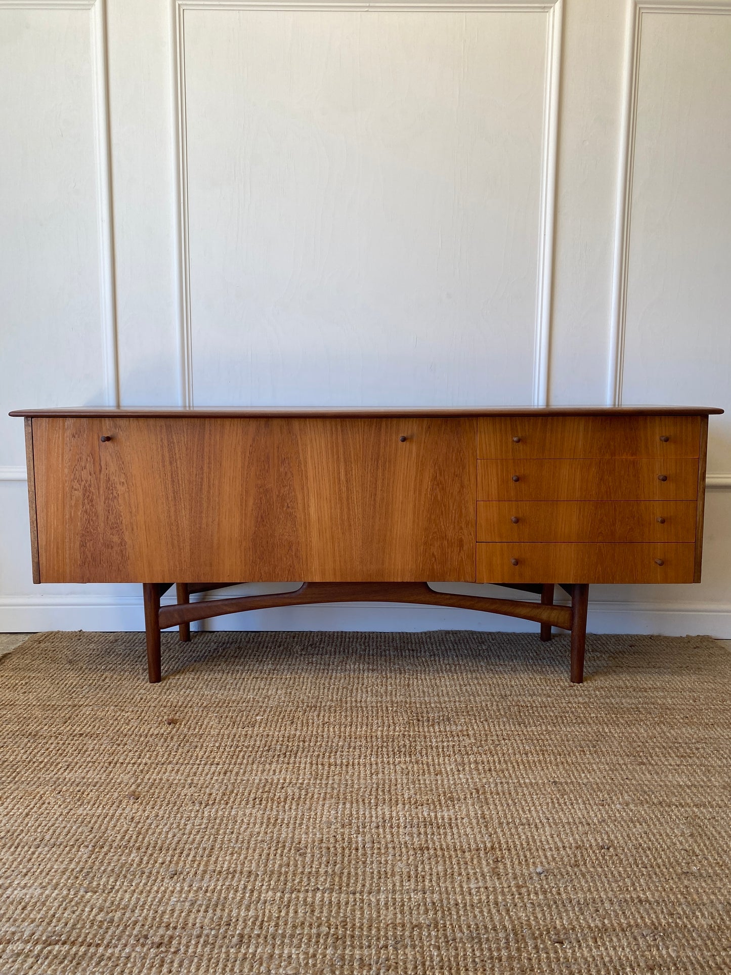 Dalescraft Sideboard