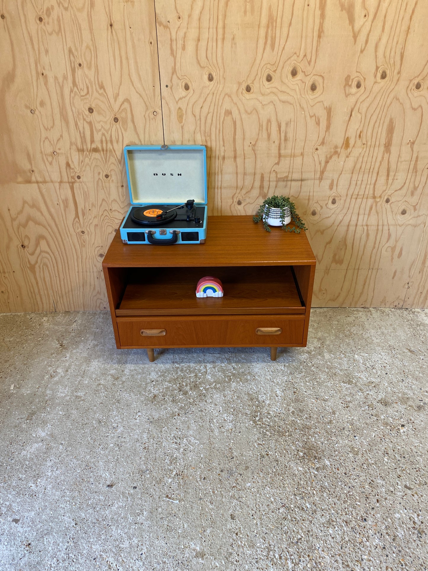 Vintage GPlan TV Stand