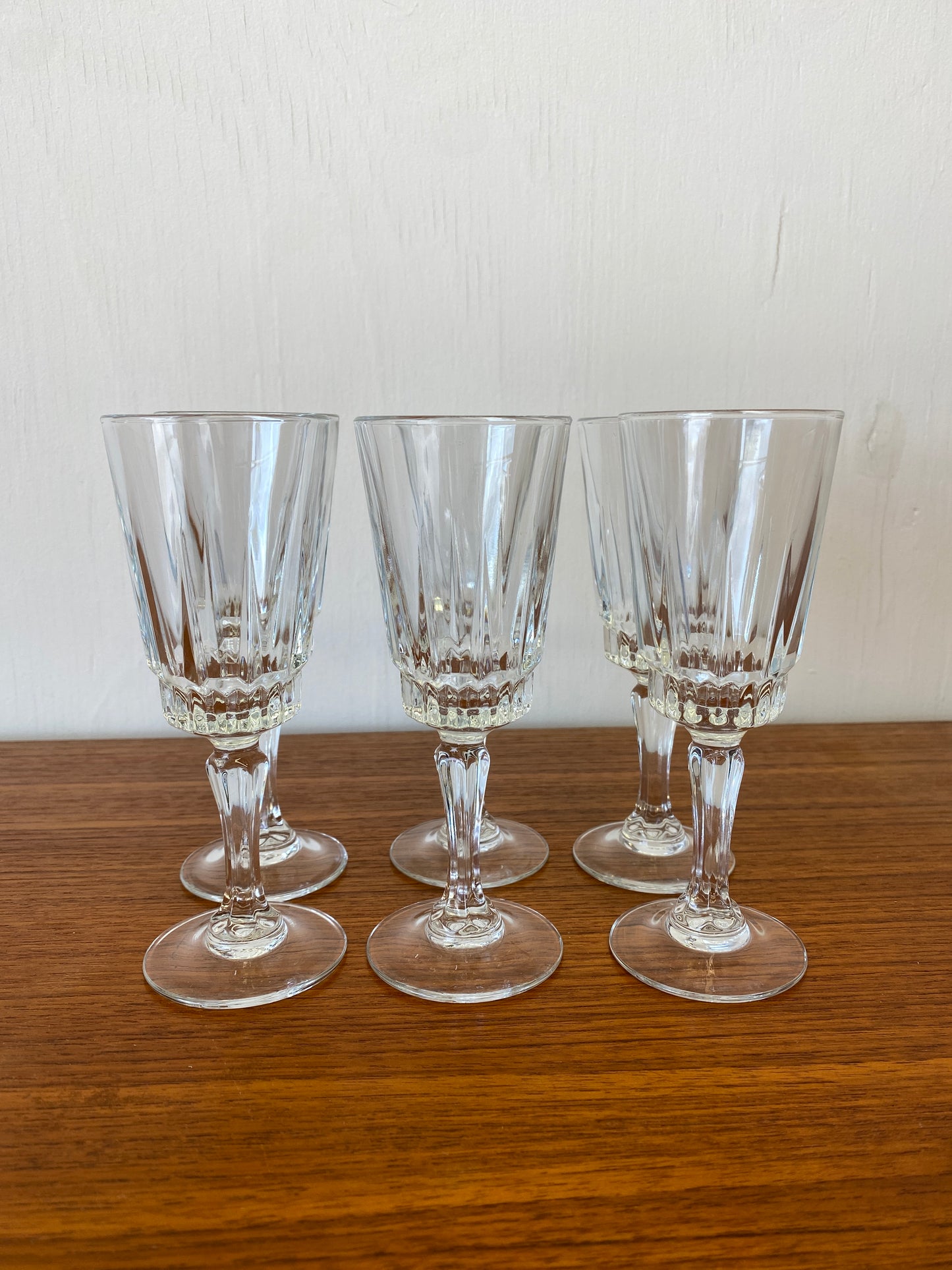 Set of 6 Luminarc Cut Glass Glasses x 4