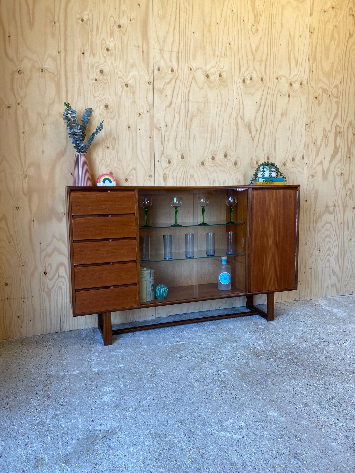 Vintage Retro Mid Century Drinks Cabinet by Turnbridge