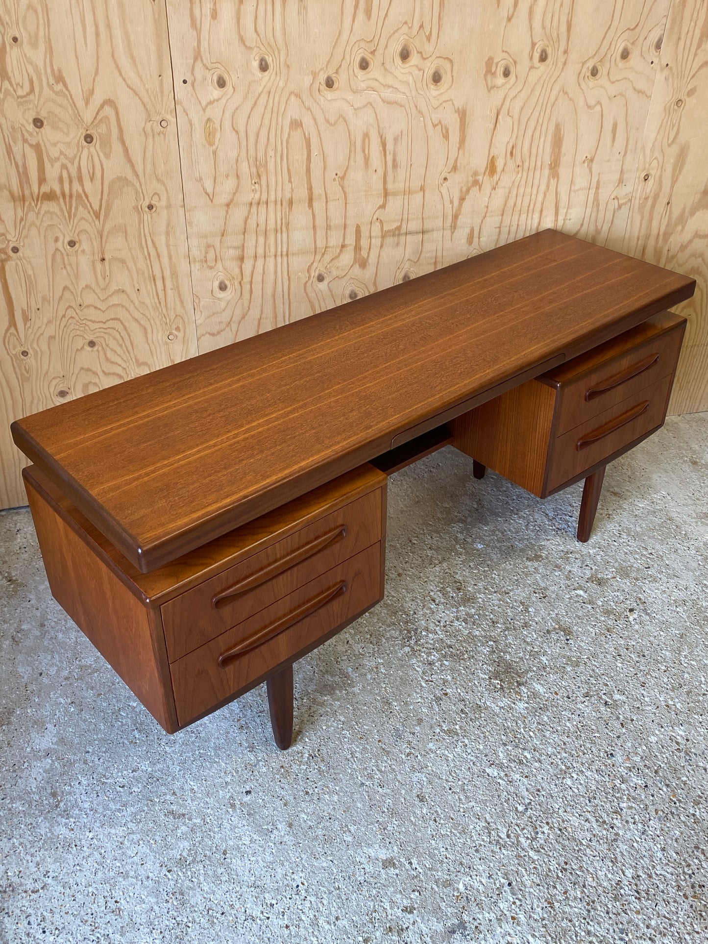 GPlan Fresco Dressing Table