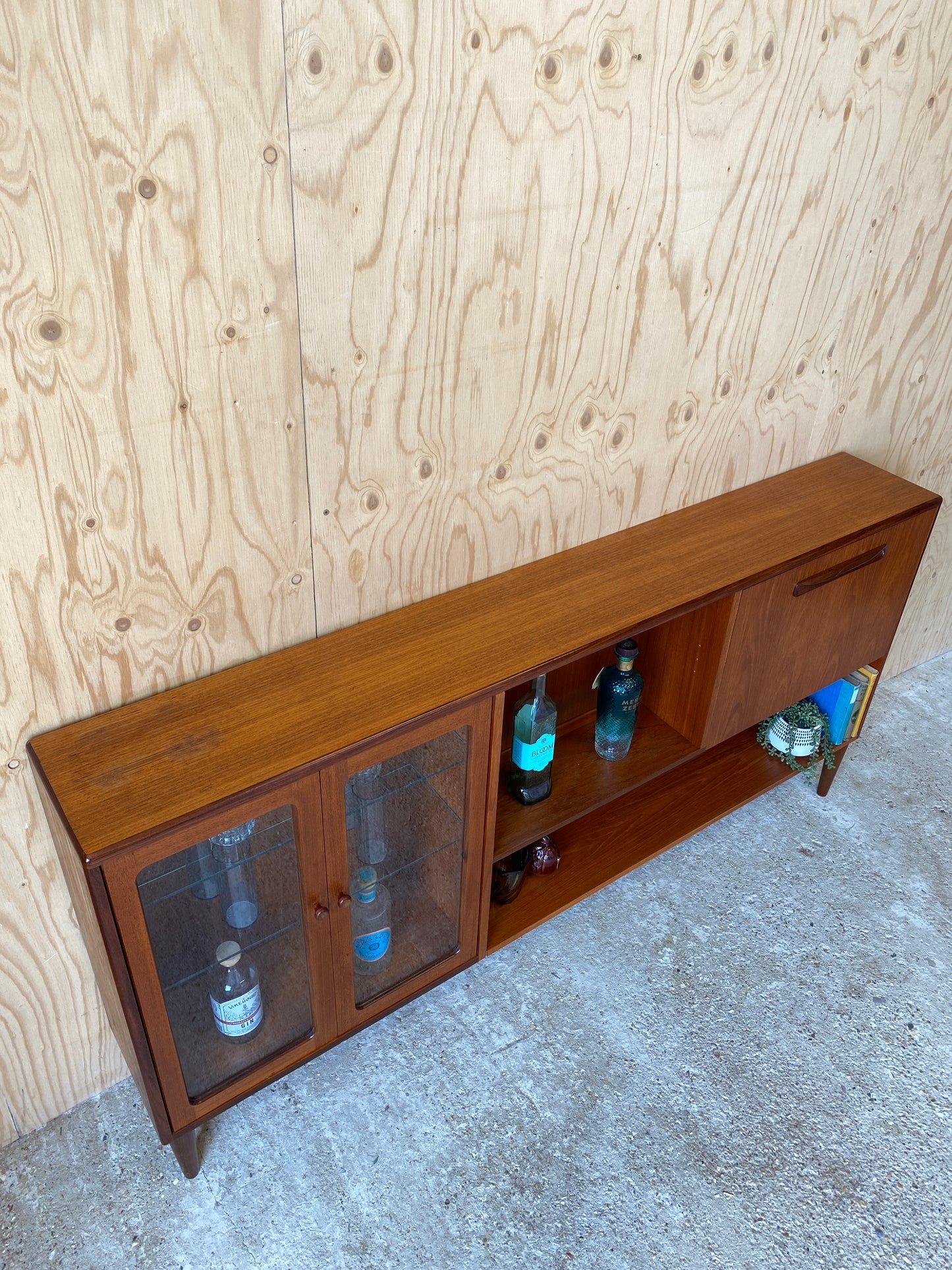 Retro GPlan Fresco Drinks Cabinet with Pull Down Drinks Bar