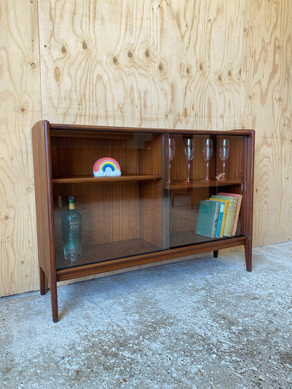 A.Younger Bookcase