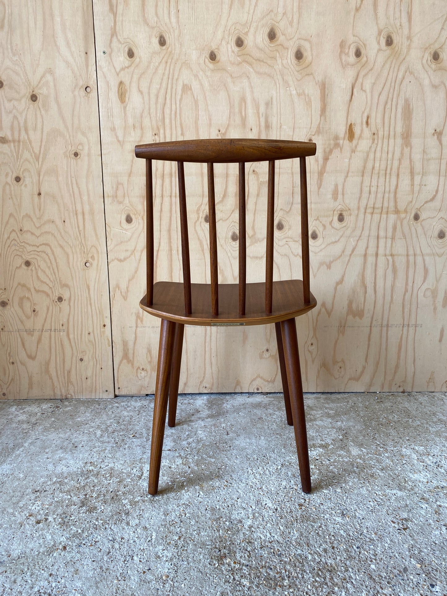 Danish J77 Chair Designed by Folke Pålsson for Domino Mobler