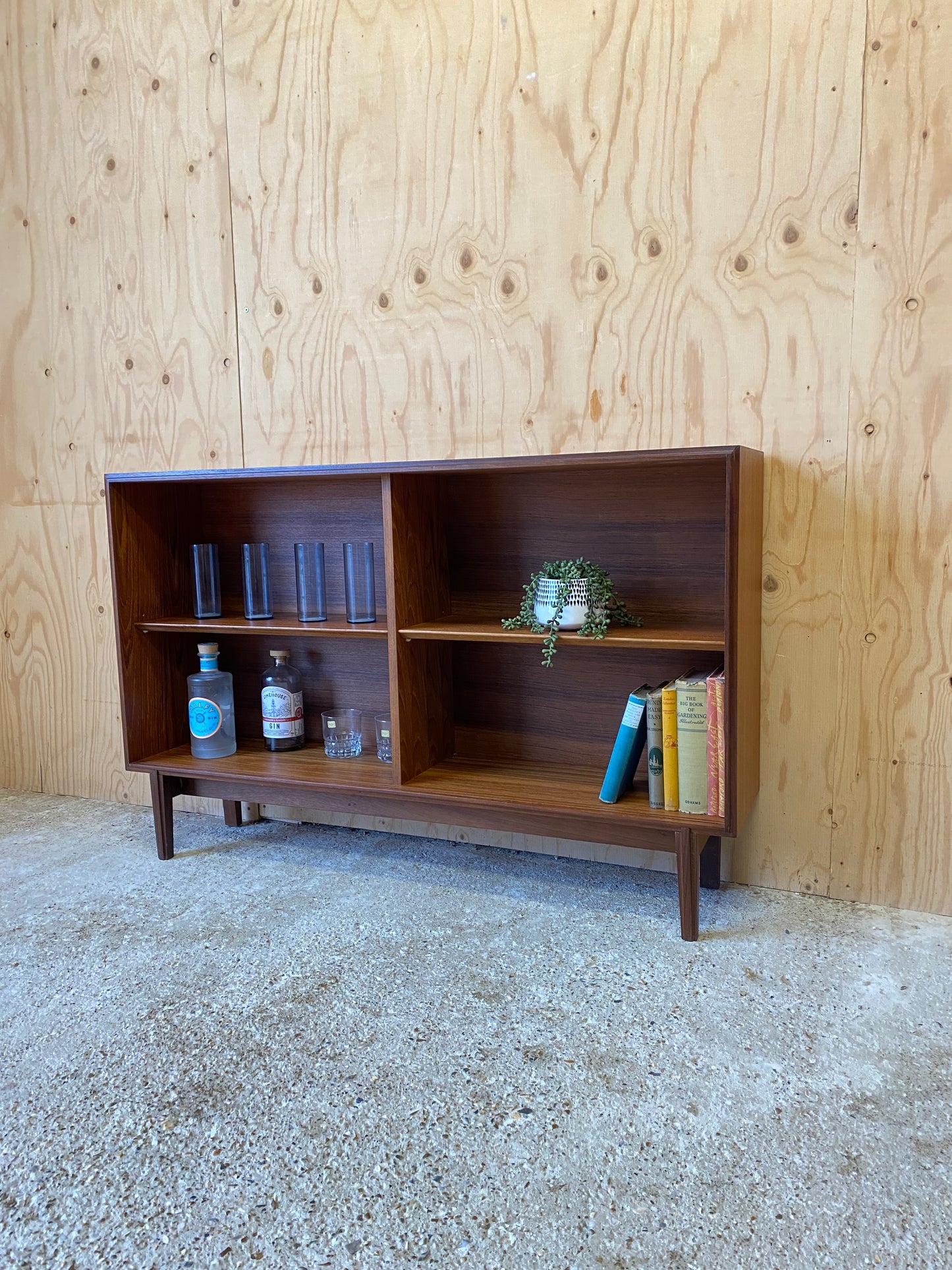 Mid Century Beaver & Tapley Bookcase