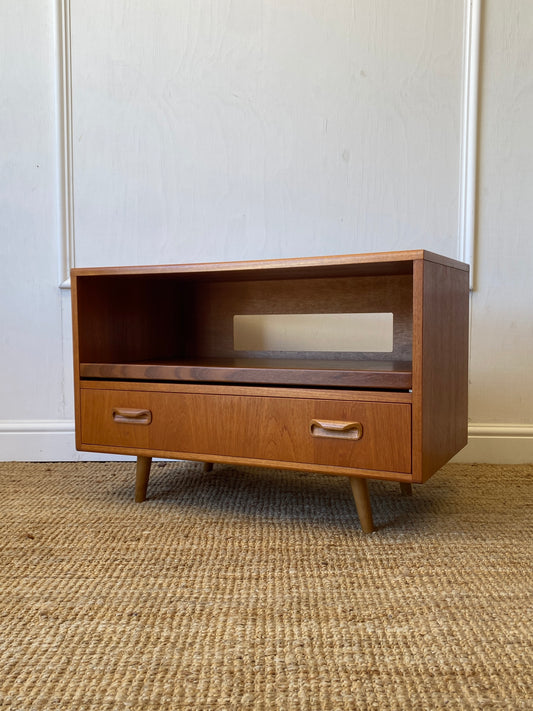 GPlan Fresco TV Stand