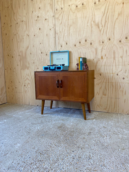 Retro Mid Century GPlan Sierra Sideboard on Wooden Tapered Legs