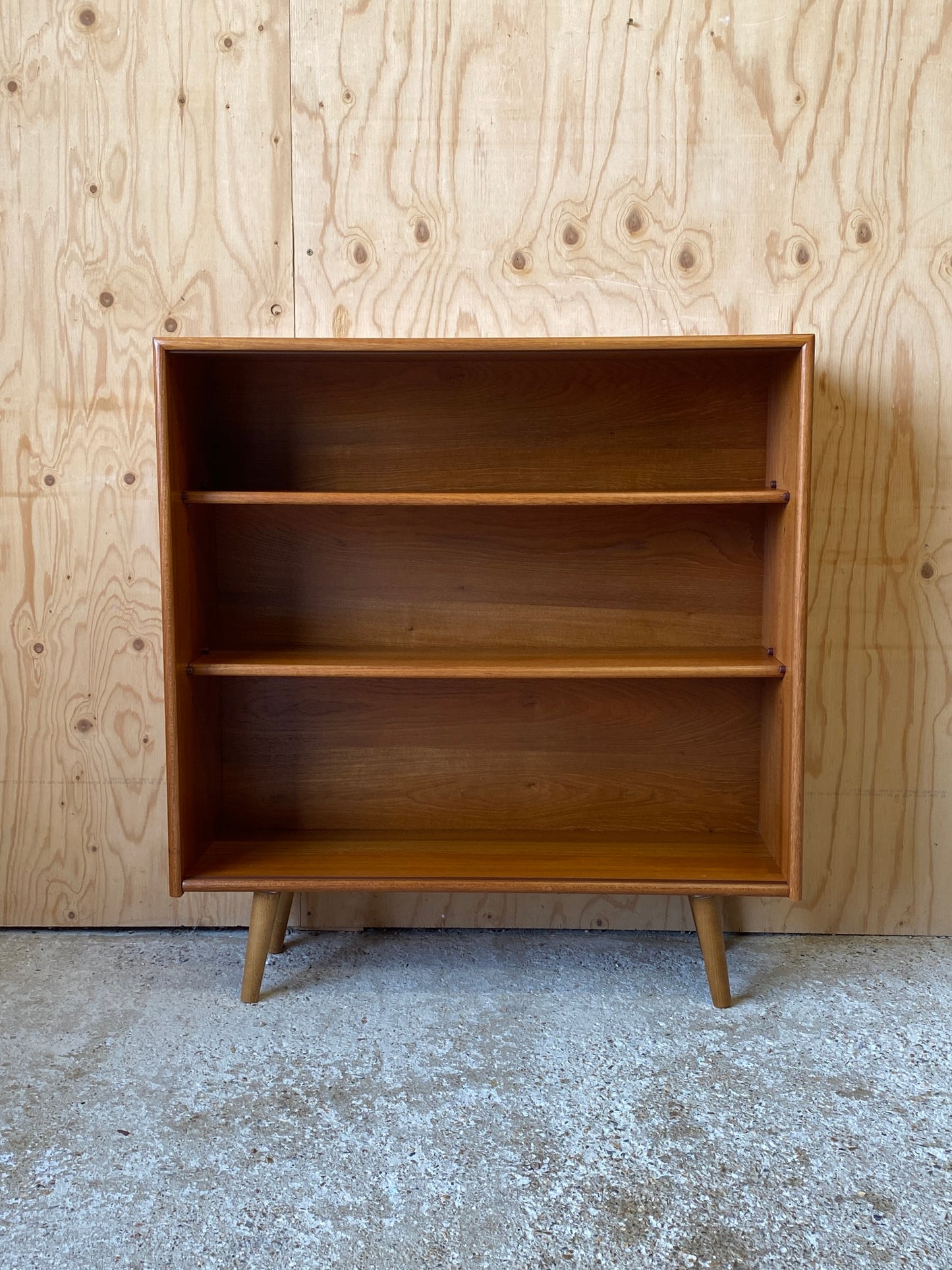 Turnidge Bookcase