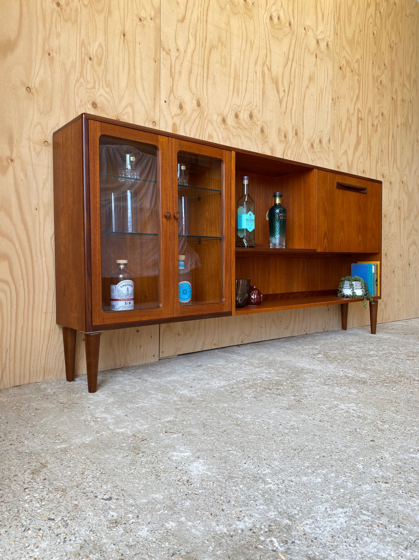 Retro GPlan Fresco Drinks Cabinet with Pull Down Drinks Bar