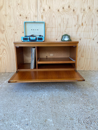 Mid Century Retro Vintage Nathan Sideboard on Wooden Tapered Legs