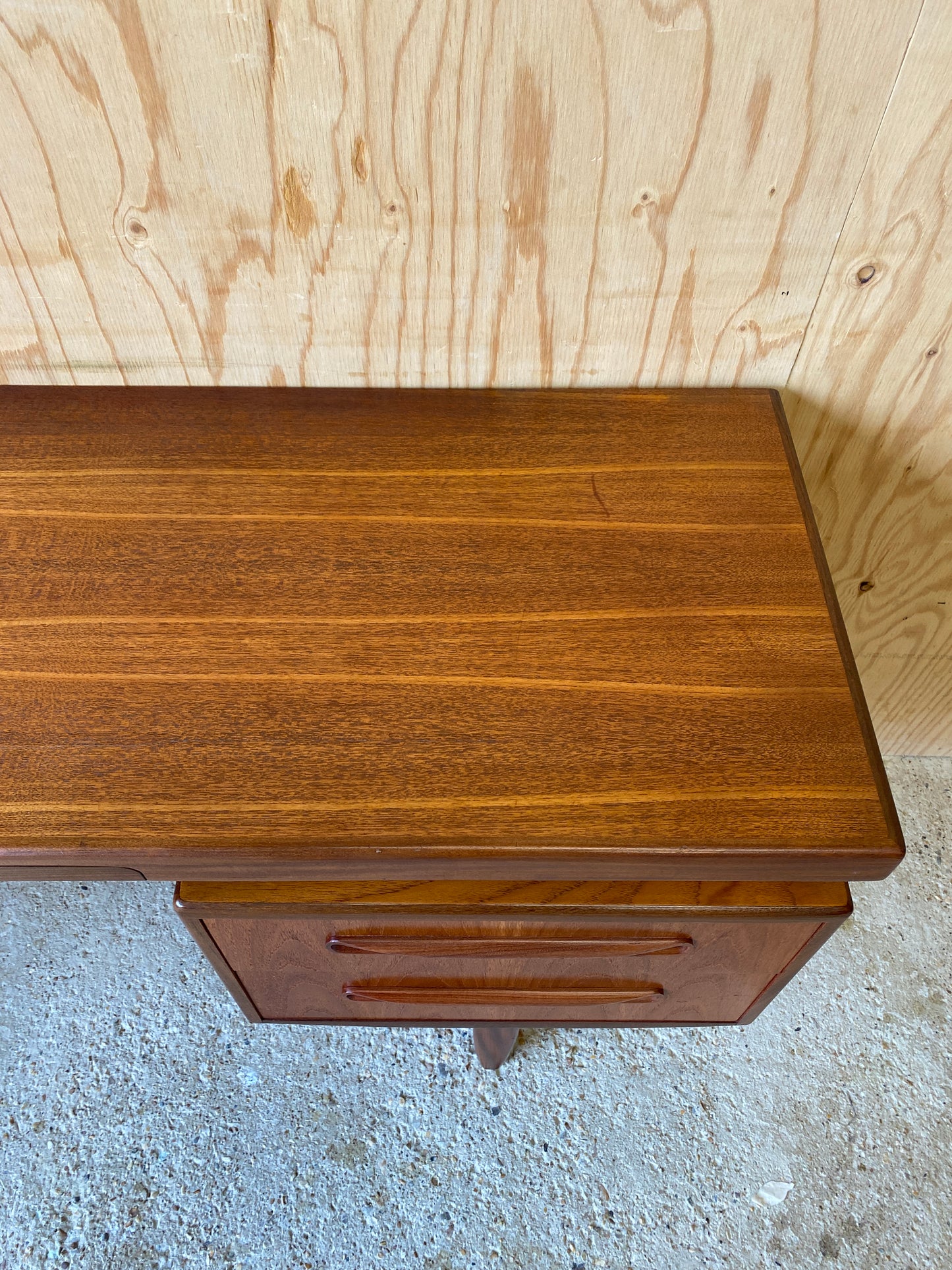 GPlan Fresco Dressing Table