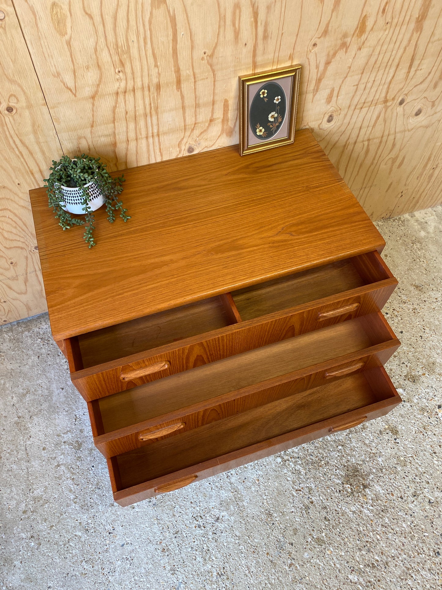 GPlan Chest of Drawers