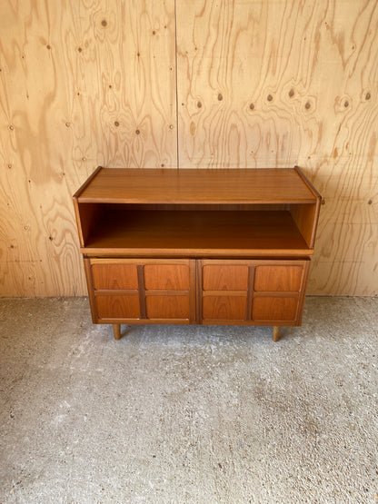 Retro Mid Century Vintage Sideboard by British makers Nathan Furniture