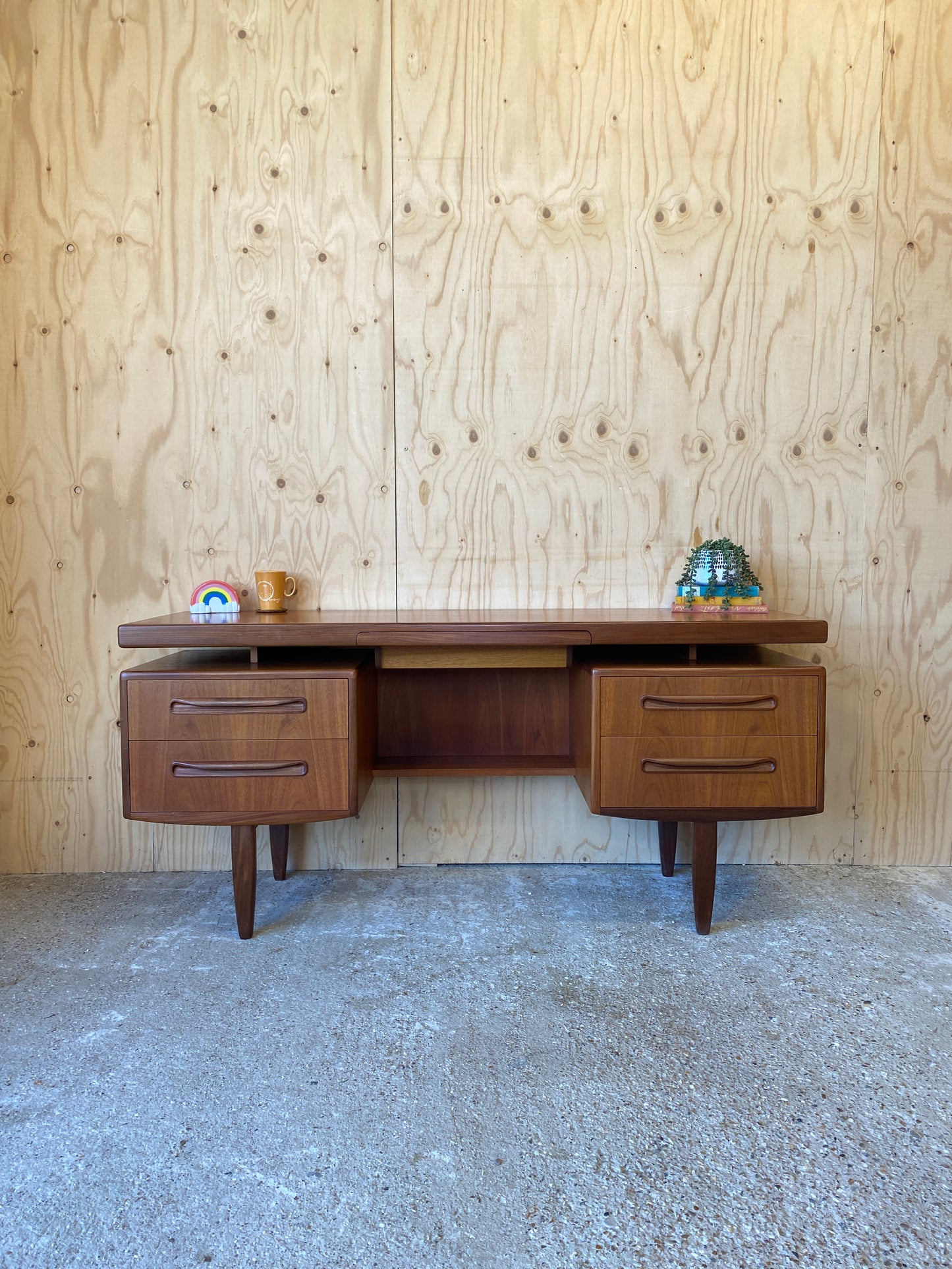 Retro Mid Century Vintage Desk by British makers GPlan, Fresco model