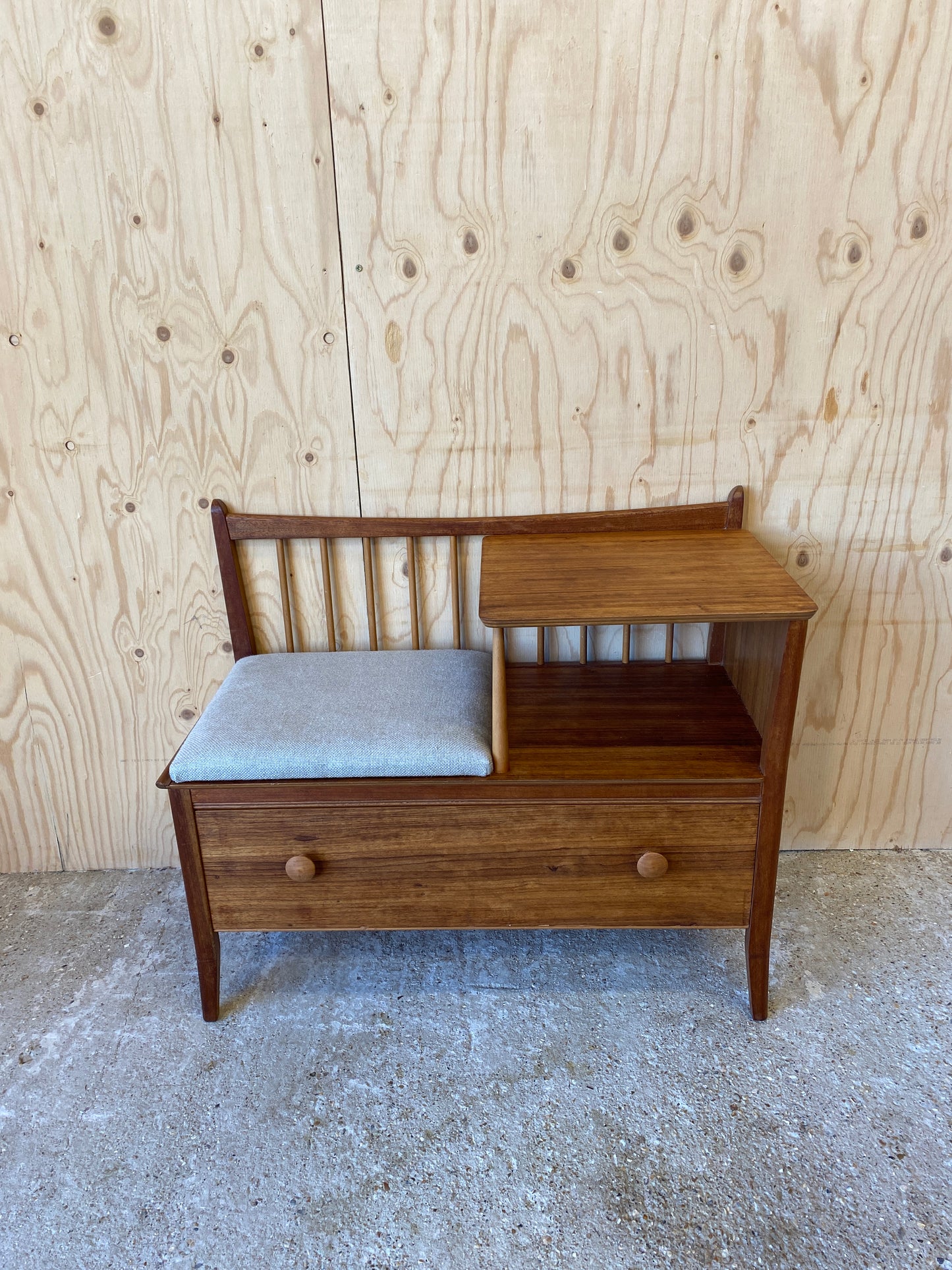 Retro Vintage Telephone Seat by British makers Chippy Heath