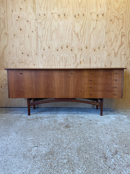 Dalescraft Sideboard