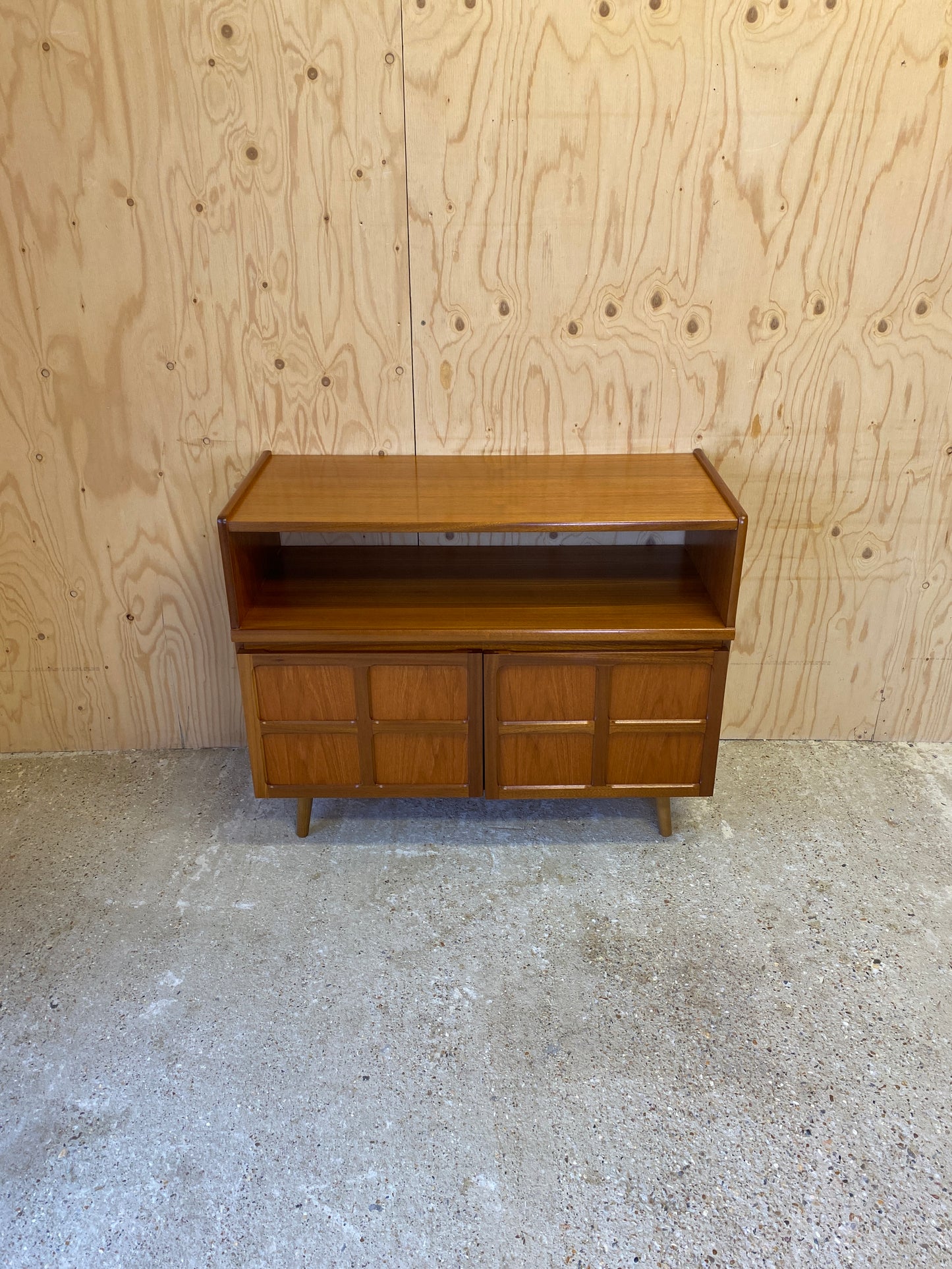 Mid Century Retro Vintage Sideboard by Nathan on Wooden Tapered Legs