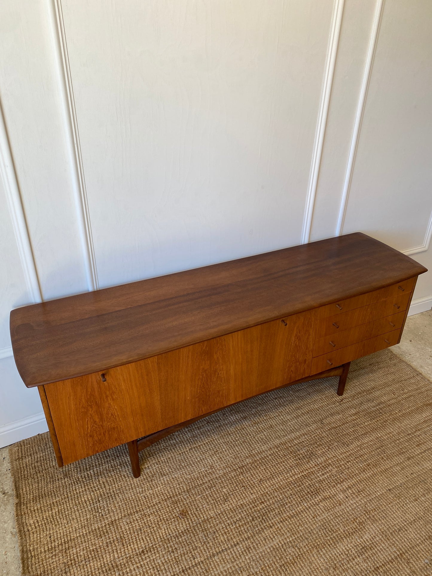 Dalescraft Sideboard