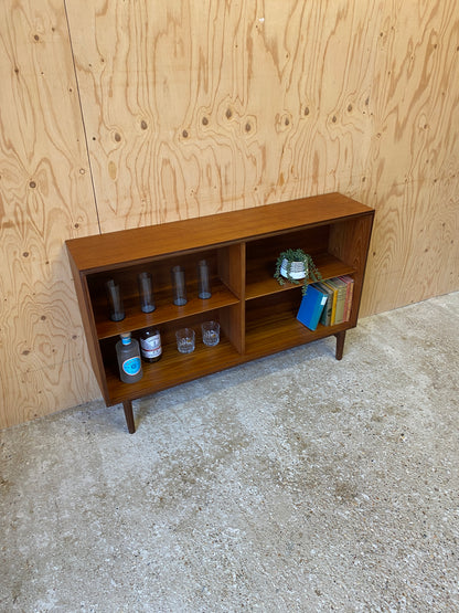 Mid Century Beaver & Tapley Bookcase