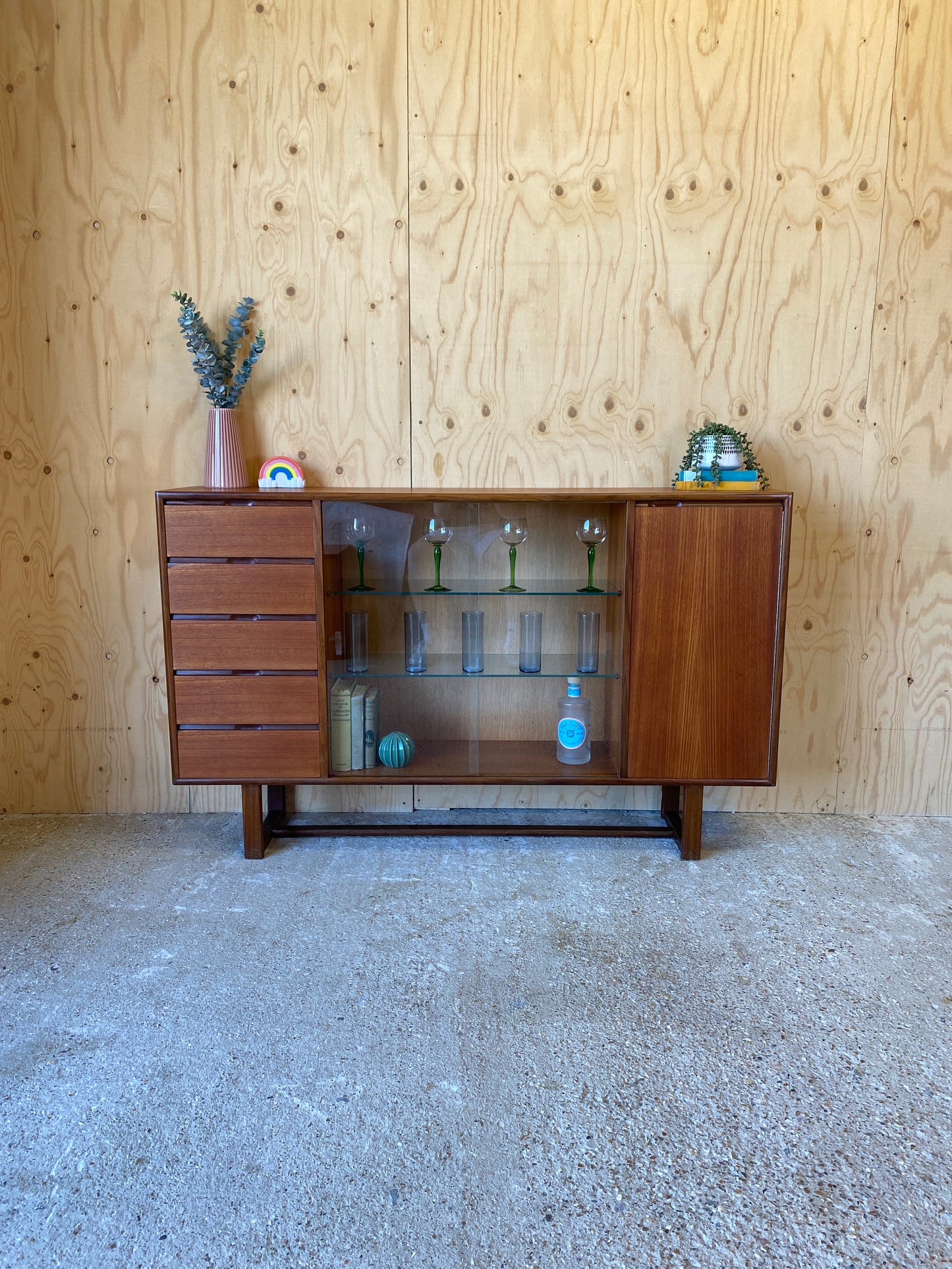 Vintage Retro Mid Century Drinks Cabinet by Turnbridge