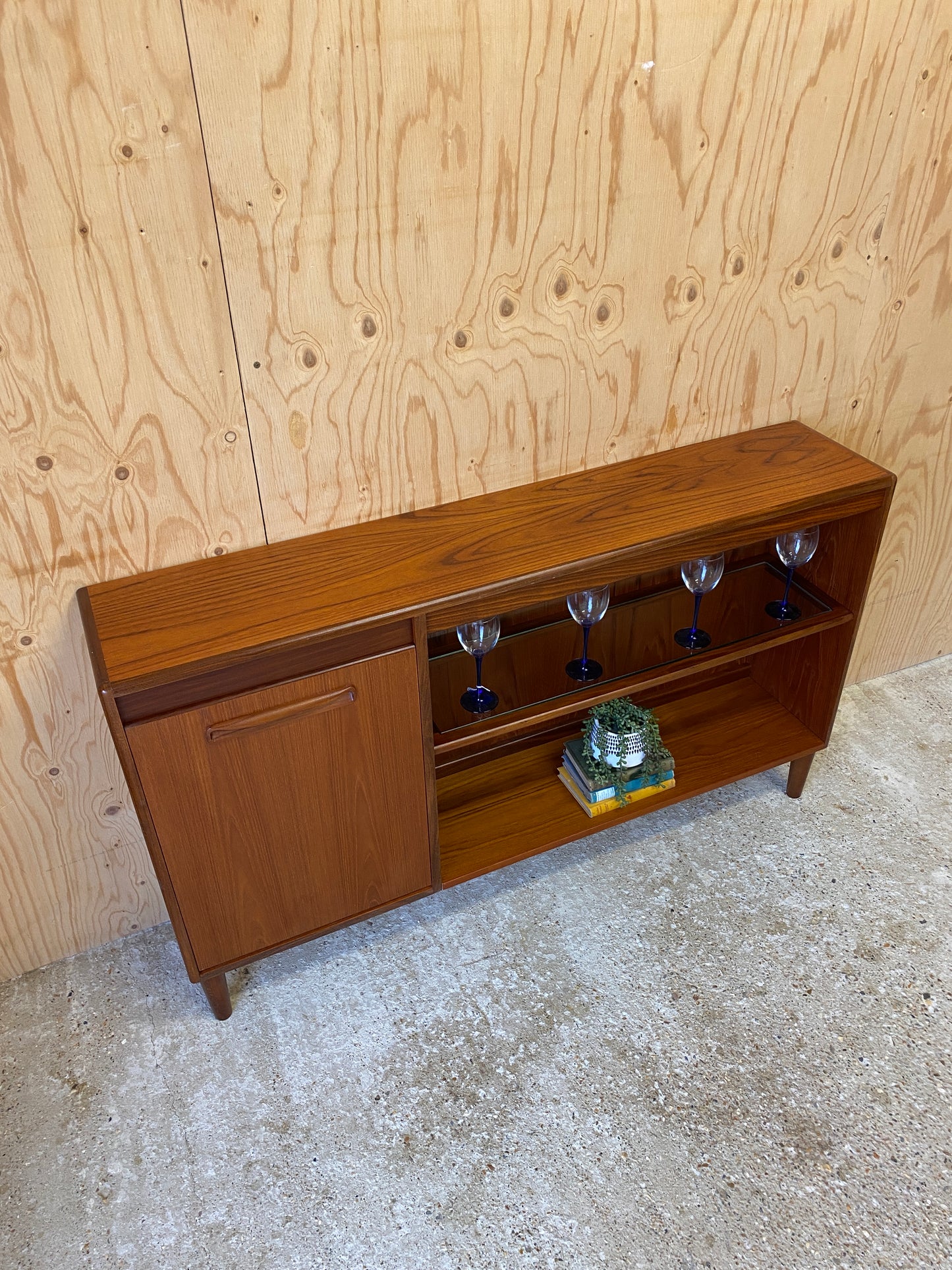 GPlan Fresco Drinks Cabinet