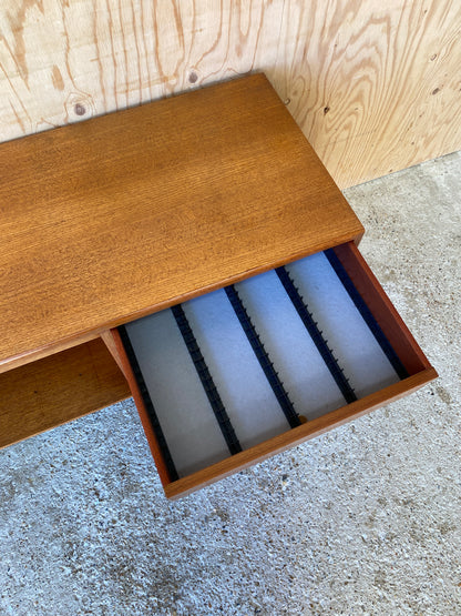 GPlan Record Player Stand