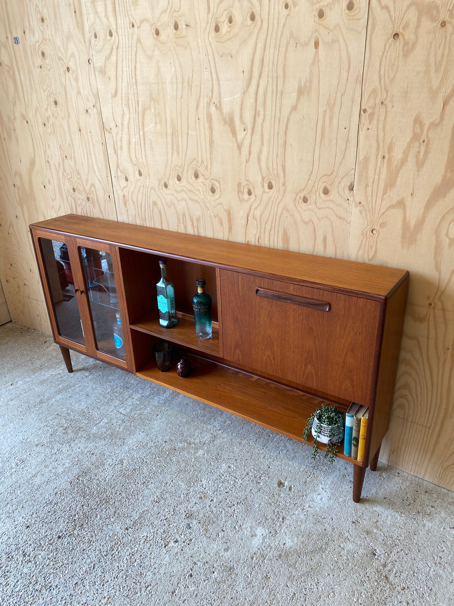 Retro GPlan Fresco Drinks Cabinet with Pull Down Drinks Bar