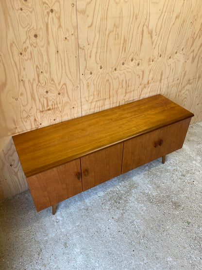 Vintage Sideboard TV stand