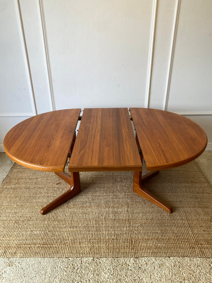 Glostrup Møbelfabrik Dining Table