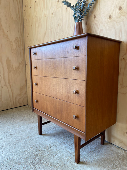 Vintage Chest of Drawers by Homeworthy