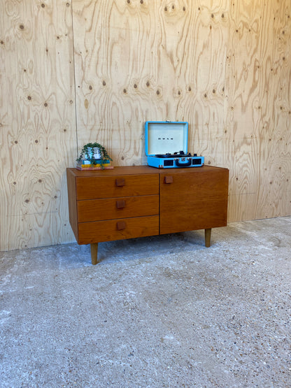 Vintage Retro Mid Century Sideboard by Danish Makers Domino Mobler on Wooden Tapered Legs