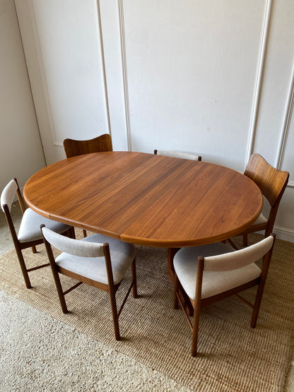 Glostrup Møbelfabrik Dining Table