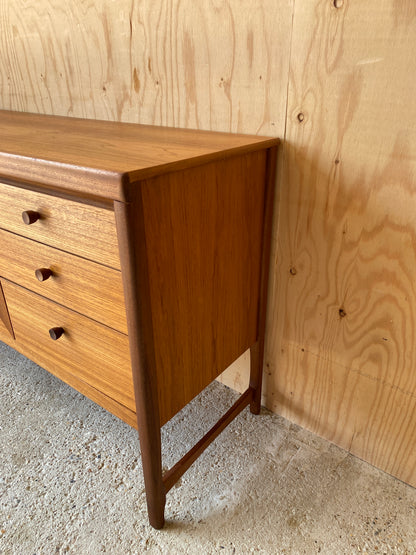 Nathan 'Circles' Sideboard