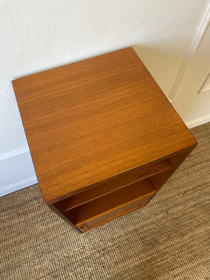 GPlan Hi-fi Unit