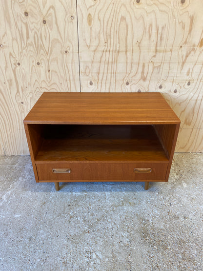 Vintage Retro Mid Century GPlan Fresco Sideboard on Wooden Tapered Legs