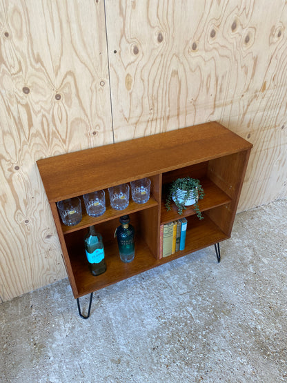 Mid Century Vintage Retro Beaver & Tapley Shelving Unit