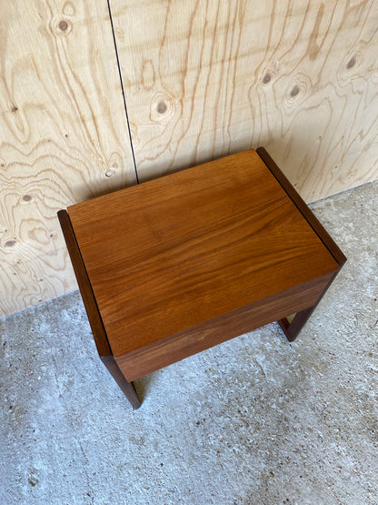 Vintage Mid Century Sewing Box