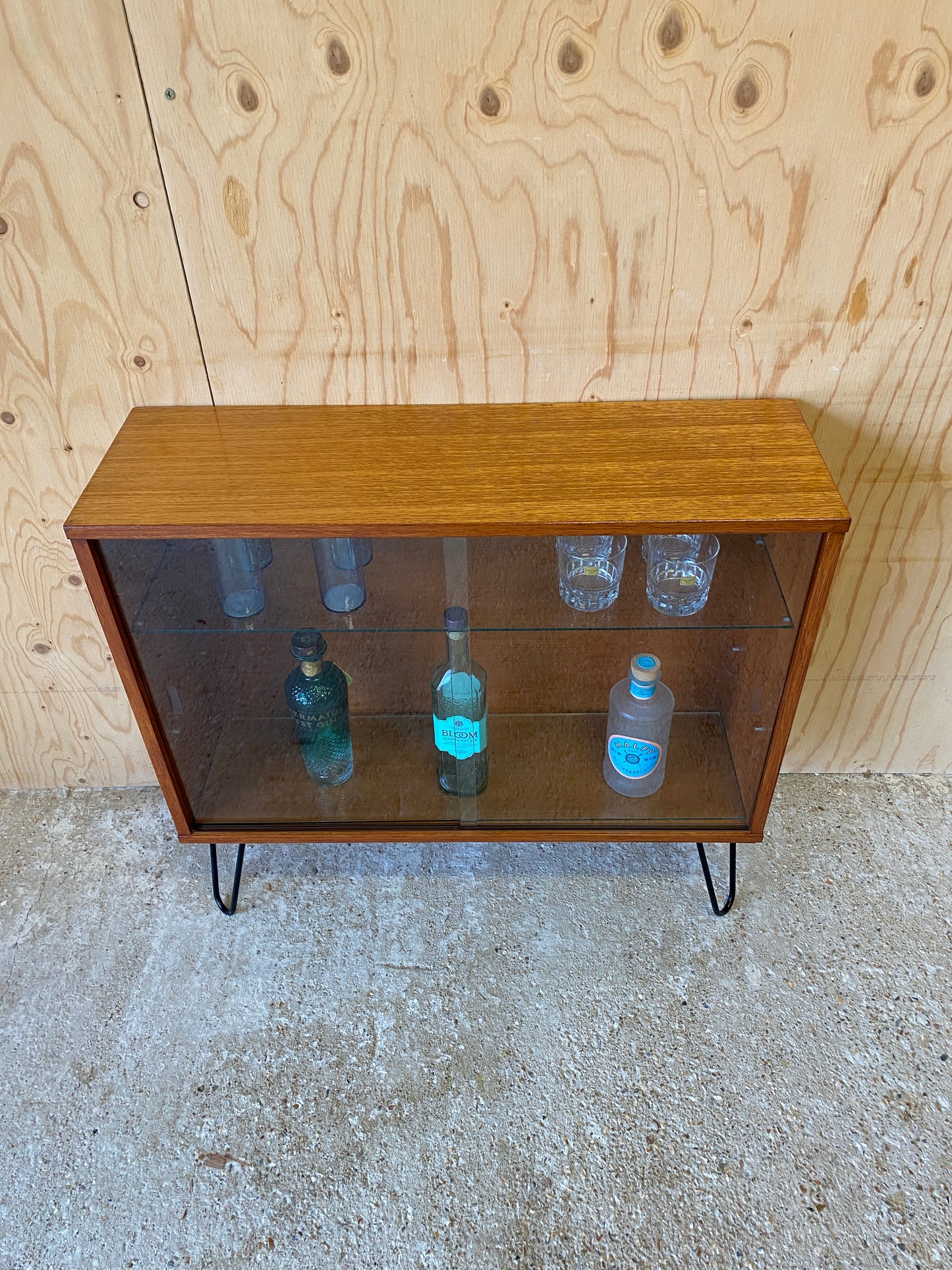 Vintage Retro Beaver & Tapley Cabinet with Glass Sliding Doors