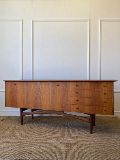 Dalescraft Sideboard