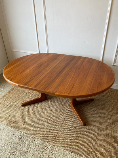 Glostrup Møbelfabrik Dining Table