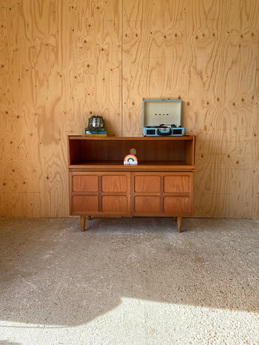 Retro Mid Century Vintage Sideboard by British makers Nathan Furniture