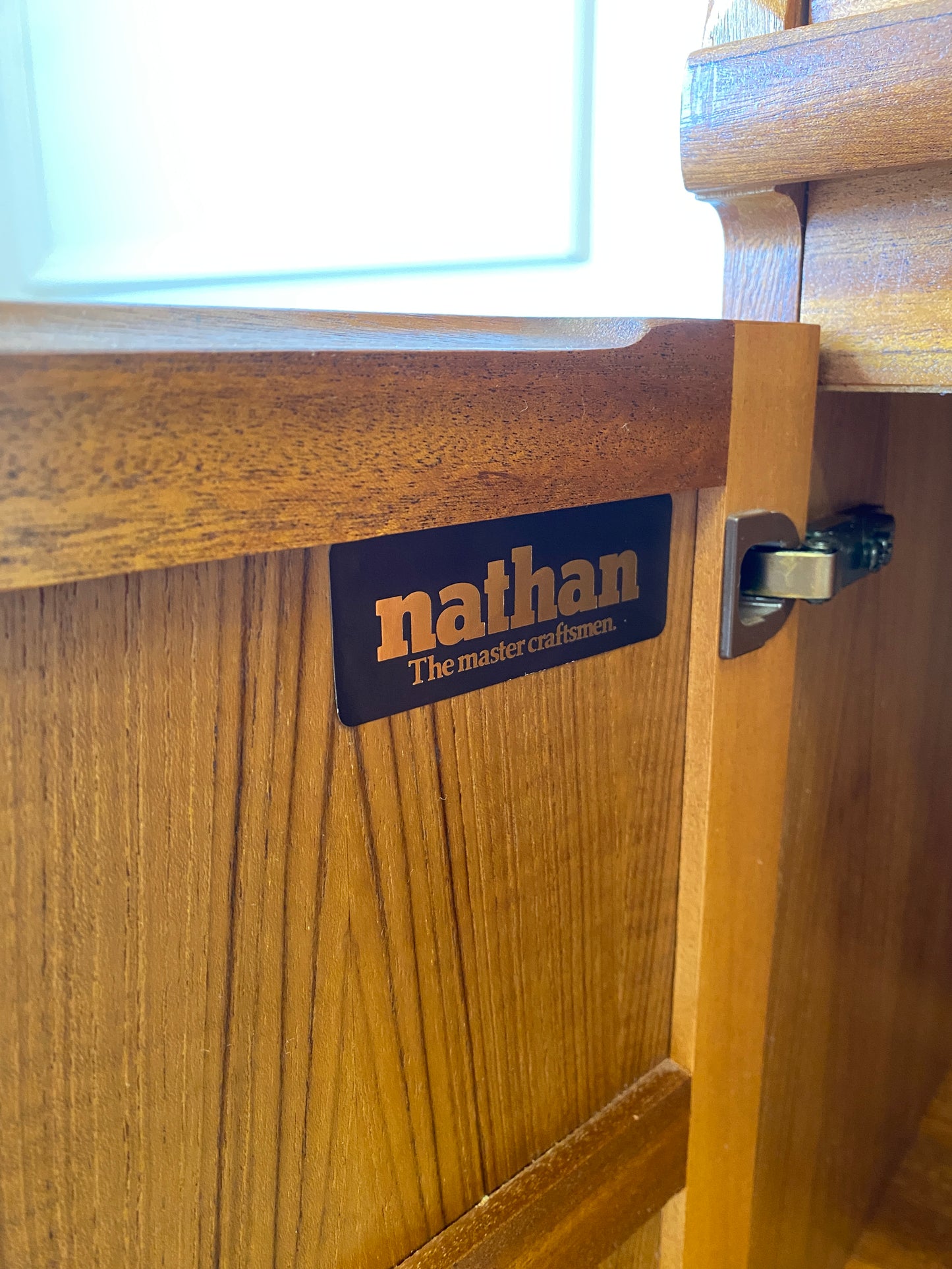 Nathan Kneehole Desk