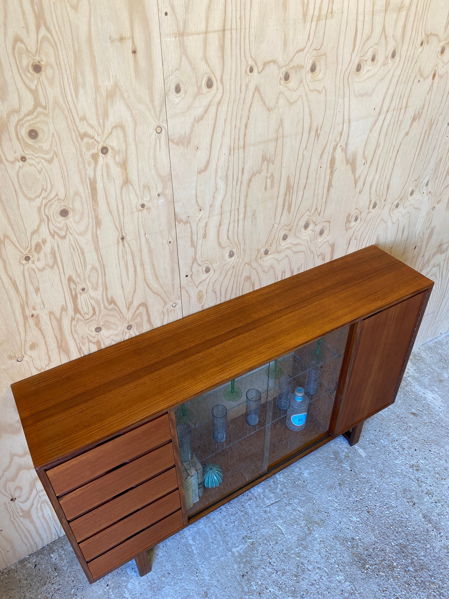 Vintage Retro Mid Century Drinks Cabinet by Turnbridge