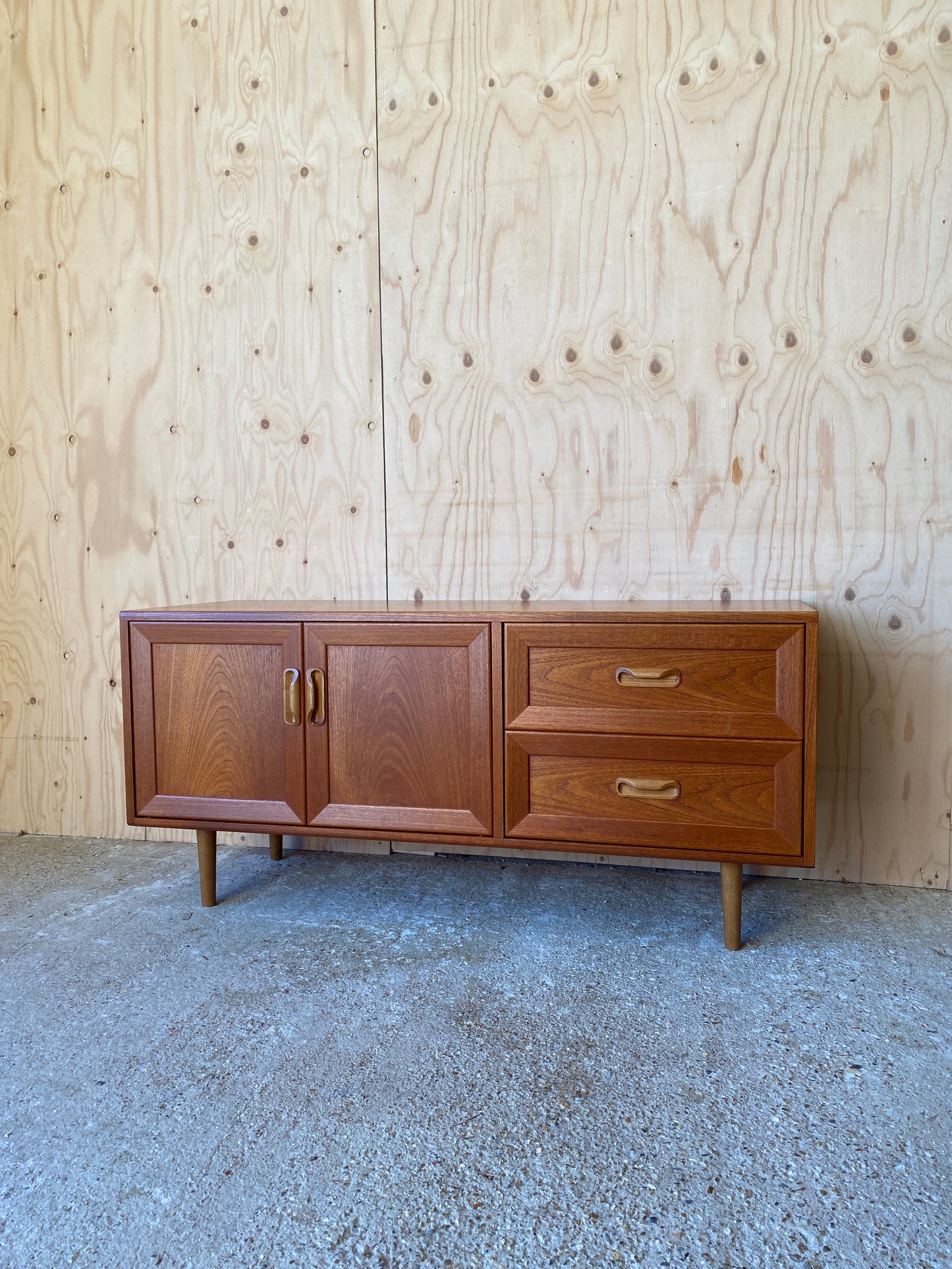 Vintage Retro Mid Century Media Sideboard by British makers GPlan on Wooden Legs