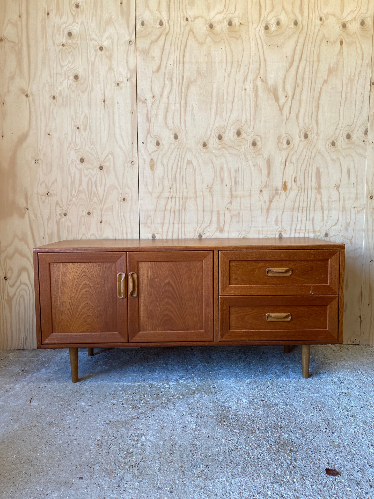 Vintage Retro Mid Century Media Sideboard by British makers GPlan on Wooden Legs