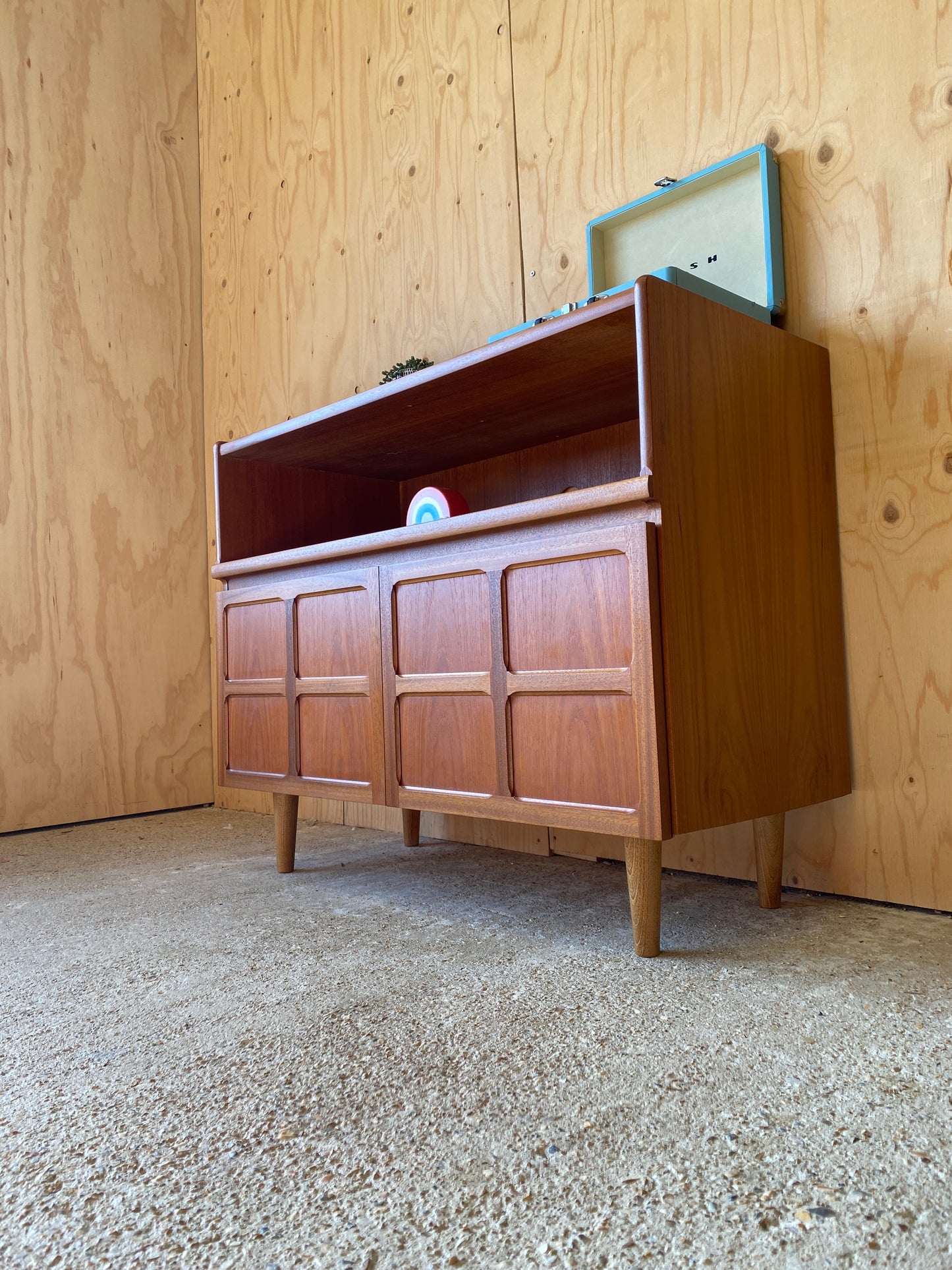 Retro Mid Century Vintage Sideboard by British makers Nathan Furniture