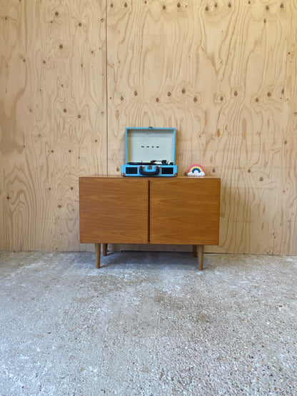 Retro Vintage Mid Century Record Cabinet by British makers Beaver & Tapley on Wooden Tapered Legs