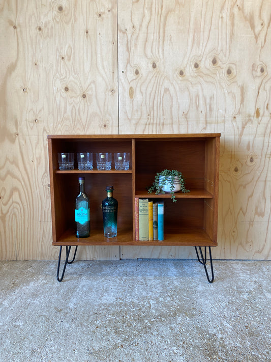 Mid Century Vintage Retro Beaver & Tapley Shelving Unit