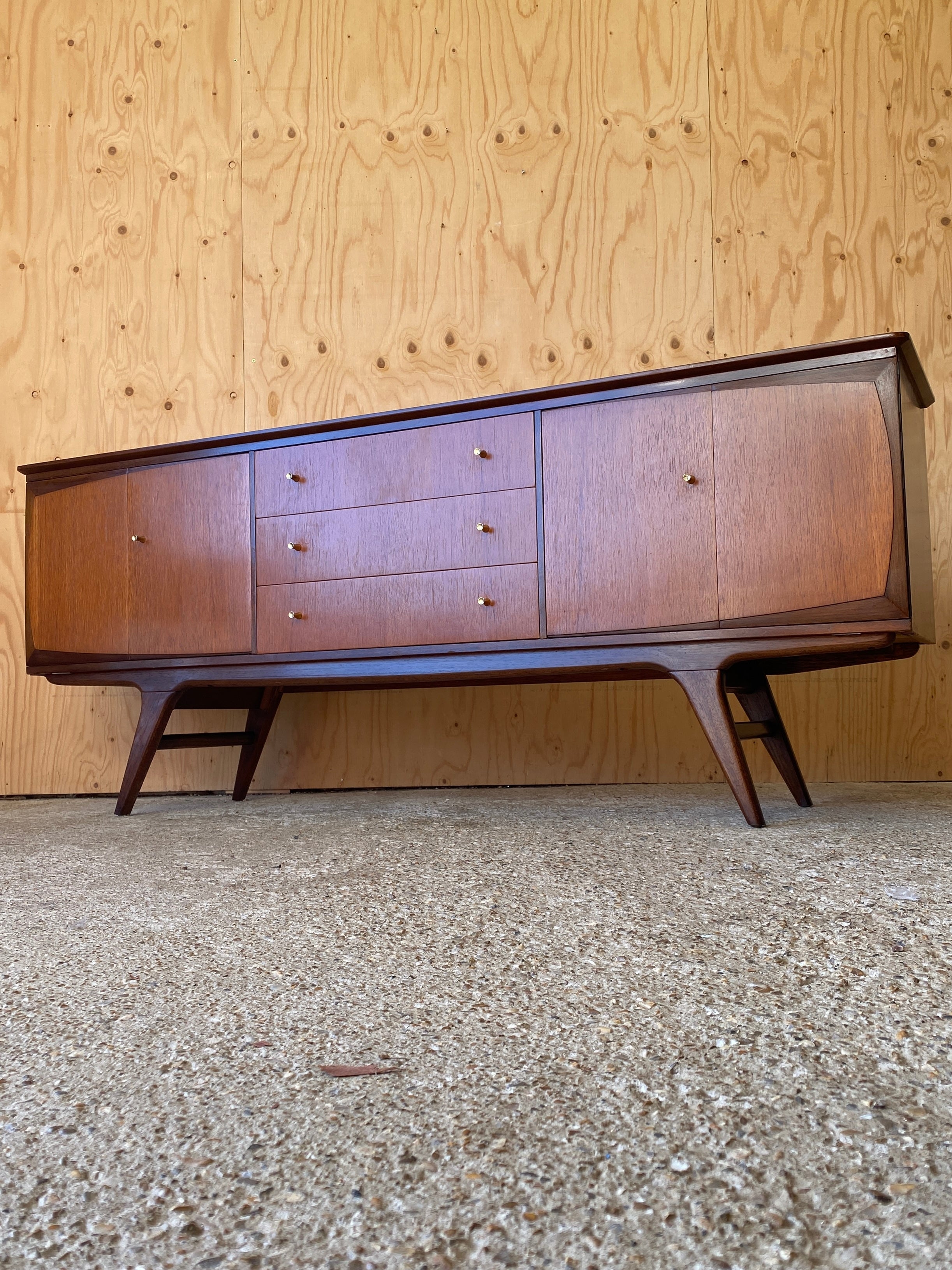 Beautility Sideboard – Galfretrofurniture