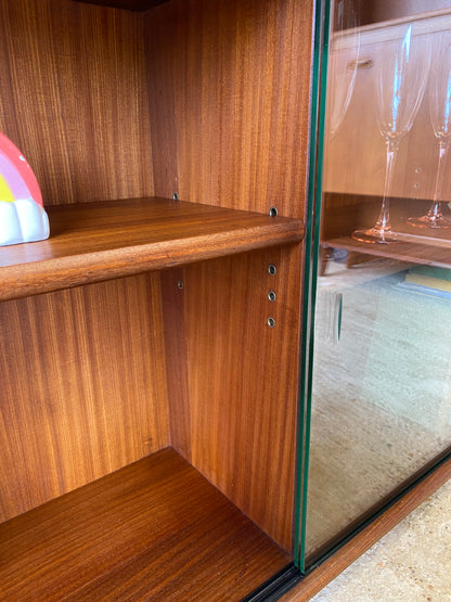 A.Younger Bookcase
